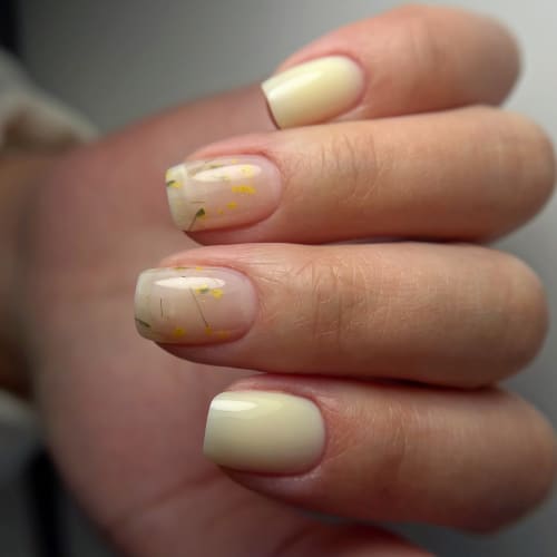Mes Ongles D’Abord - Onglerie Villefranche-sur-Saône - Mes Ongles D’Abord - Photo Galerie - OneBooking