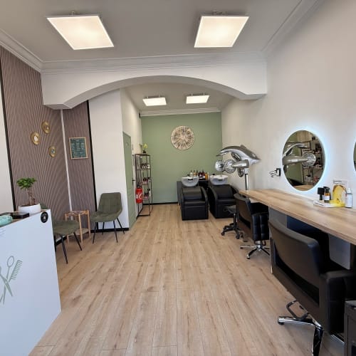 Les Ciseaux de Manon - Coiffure Toulon - Les Ciseaux de Manon - Photo Galerie - OneBooking