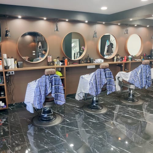 Hair saloon - Coiffure Toulouse - Hair saloon - Photo Galerie - OneBooking