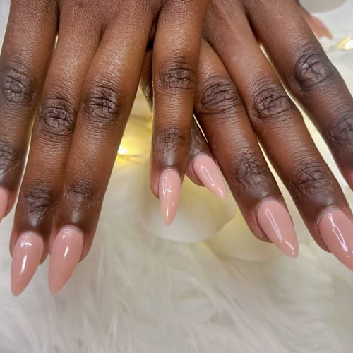 Glow up Nails & Beauty - Institut de beauté Melun - Glow up Nails & Beauty - Photo Galerie - OneBooking