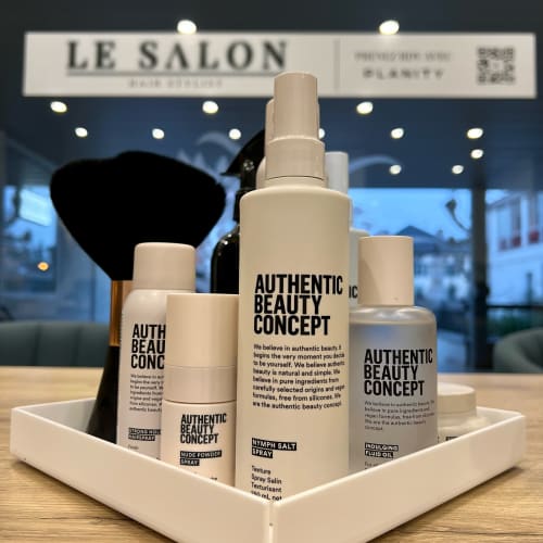 LE SALON - HAIR STYLIST - Coiffure Saint-Julien-en-Genevois - LE SALON - HAIR STYLIST - Photo Galerie - OneBooking