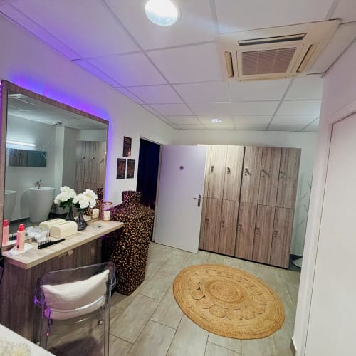 So'zen Spa - Sourcils & cils Meaux - So'zen Spa - Photo Galerie - OneBooking