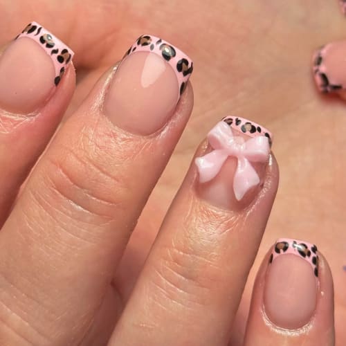 SARAH'S NAILS STUDIO - Sourcils & cils Évreux - SARAH'S NAILS STUDIO - Photo Galerie - OneBooking