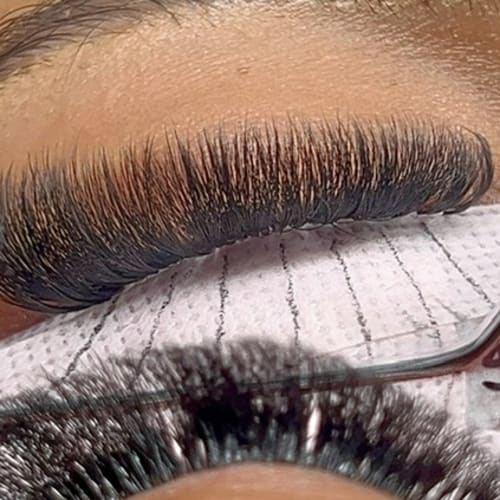 Lashes by CHN - Institut de beauté Montpellier - Lashes by CHN - Photo Galerie - OneBooking