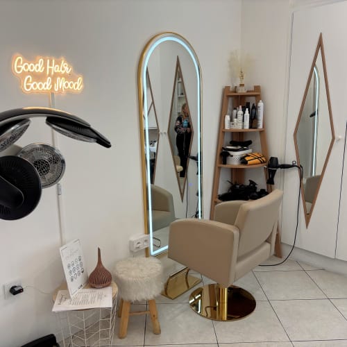 MC Beauté & Glow by Elo - Coiffure Thionville - MC Beauté & Glow by Elo - Photo Galerie - OneBooking