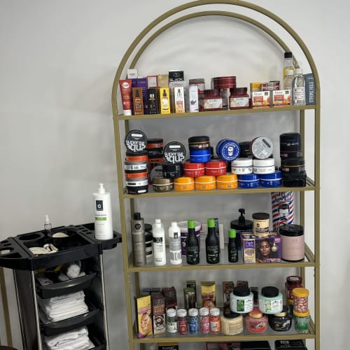 ELEVEN BARBER - Coiffure Auxerre - ELEVEN BARBER - Photo Galerie - OneBooking