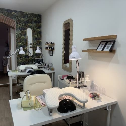 Nail’s cowork - Sourcils & cils Montauban - Nail’s cowork - Photo Galerie - OneBooking