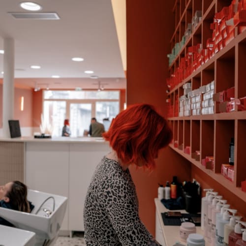 L’Artisan Coiffeur by M｜LA VALENTINE - Barbier Marseille - L’Artisan Coiffeur by M｜LA VALENTINE - Photo Galerie - OneBooking