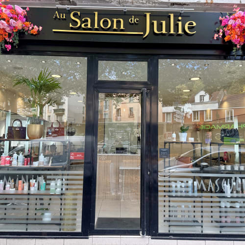 Au salon de julie - Coiffure Le Havre - Au salon de julie - Photo Galerie - OneBooking