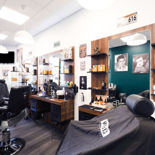 District barber shop (chez le barbier) - Coiffure Douai - District barber shop (chez le barbier) - Photo Galerie - OneBooking