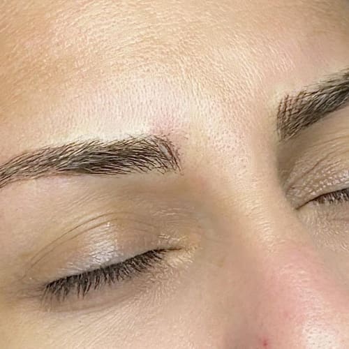 INSTANT SECRET - Sourcils & cils Nice - INSTANT SECRET - Photo Galerie - OneBooking
