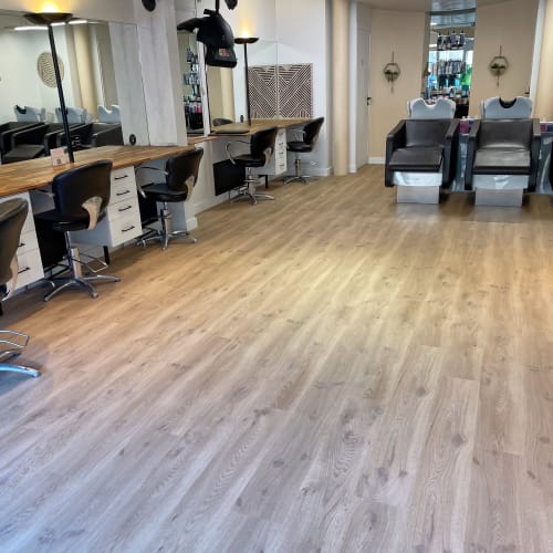 Hair Studio - Coiffure Rezé - Hair Studio - Photo Galerie - OneBooking