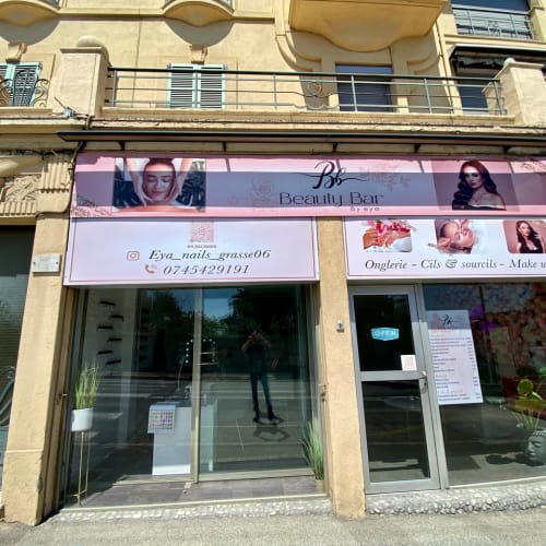 Beauty Bar By Eya - Sourcils & cils Grasse - Beauty Bar By Eya - Photo Galerie - OneBooking