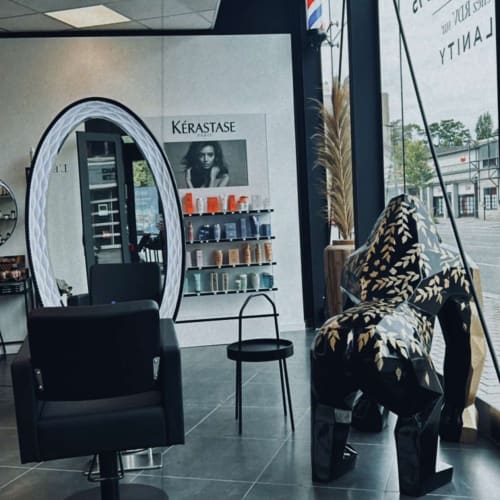 L’ÉVIDENCE coiffeur.créateur - Massage Valenciennes - L’ÉVIDENCE coiffeur.créateur - Photo Galerie - OneBooking
