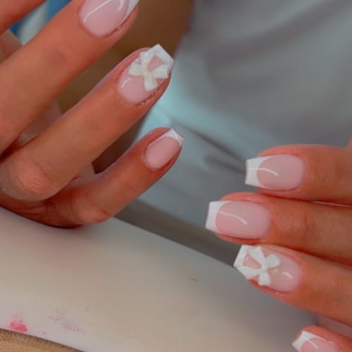 K Nails & Lifting Coréen - Onglerie Toulon - K Nails & Lifting Coréen - Photo Galerie - OneBooking