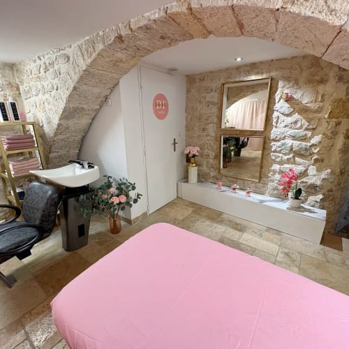 Douceur Féeline Institut - Coiffure Saint-Maximin-la-Sainte-Baume - Douceur Féeline Institut - Photo Galerie - OneBooking