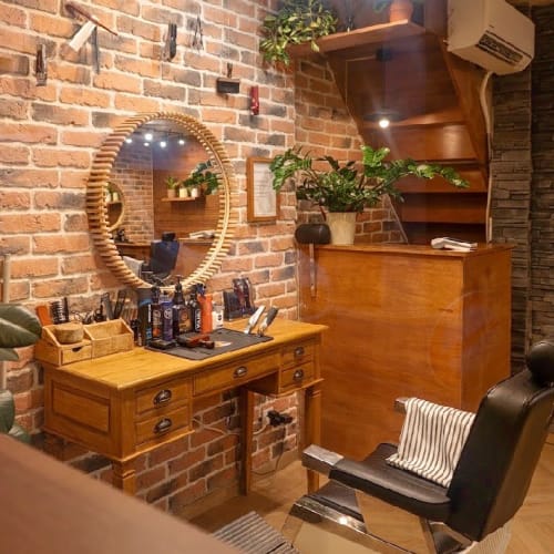 Respina Coiffure - Barbier Lyon - Respina Coiffure - Photo Galerie - OneBooking