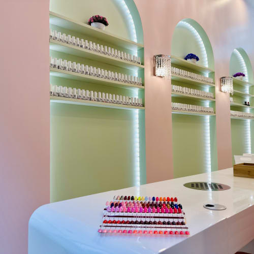 Bar à ongles - Coiffure Toulouse - Bar à ongles - Carmes - Photo Galerie - OneBooking
