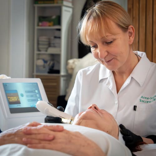 Toscane Clinic - Épilation Laser - Onglerie Caen - Toscane Clinic - Épilation Laser - Photo Galerie - OneBooking