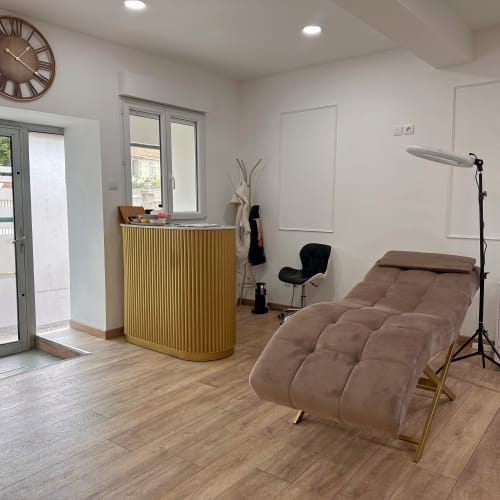 Laurine Beauty Studio - Onglerie Toulon - Laurine Beauty Studio - Photo Galerie - OneBooking