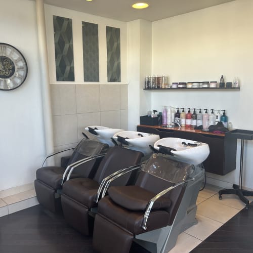 L’ATELIER DE V - Coiffure Melun - L’ATELIER DE V - Photo Galerie - OneBooking