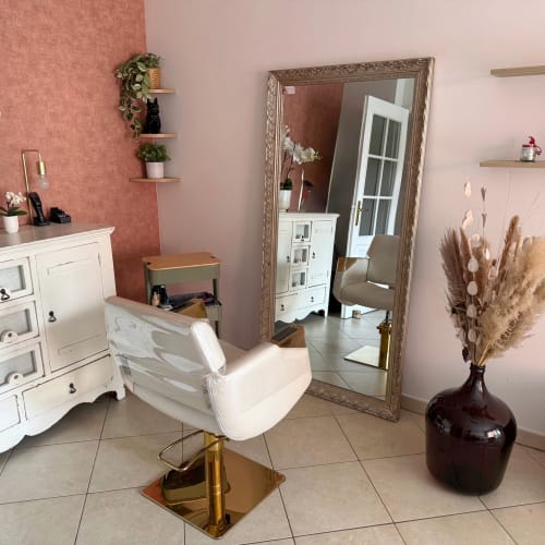 Maison de Meg - Coiffure Villeneuve-Loubet - Maison de Meg - Photo Galerie - OneBooking