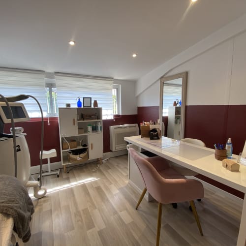 Institut Sandra B - Esthétique Mougins - Institut Sandra B - Photo Galerie - OneBooking