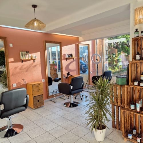 Salon Nosylya - Coiffure Avignon - Salon Nosylya - Photo Galerie - OneBooking