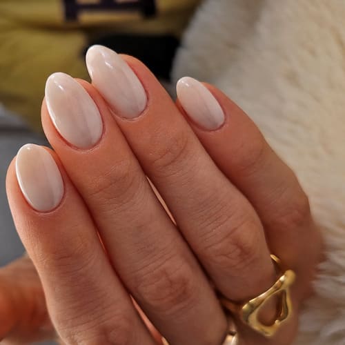 Laure Nail's 83 - Coiffure Toulon - Laure Nail's 83 - Photo Galerie - OneBooking