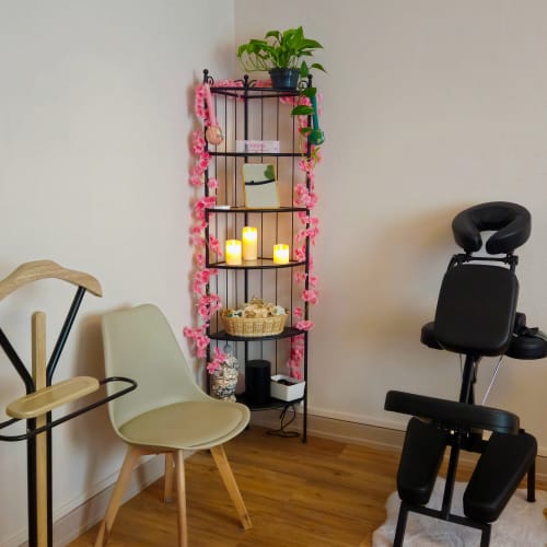 Nuage de Soie - Massages et Cartomancie - Institut de beauté Strasbourg - Nuage de Soie - Massages et Cartomancie - Photo Galerie - OneBooking