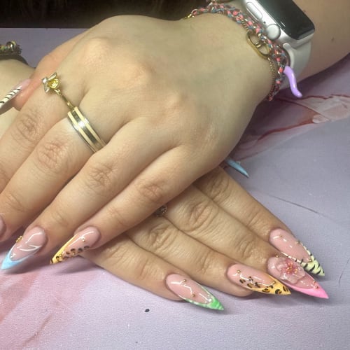 Beauty nails by cha & Mindset tattoo - Soin visage Nice - Beauty nails by cha & Mindset tattoo - Photo Galerie - OneBooking