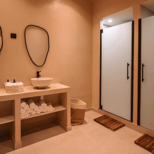 Maison Lise - Renata Franca - Sourcils & cils Nice - Maison Lise - Renata Franca - Photo Galerie - OneBooking