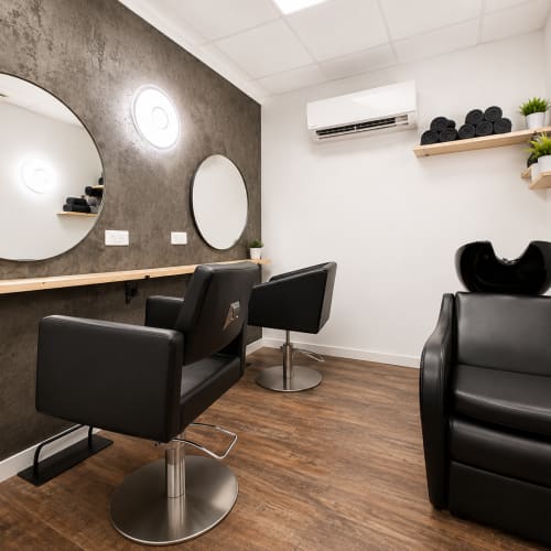 Pierre Olivier Coiffeur Createur - Coiffure Toulouse - Pierre Olivier Coiffeur Createur - Photo Galerie - OneBooking