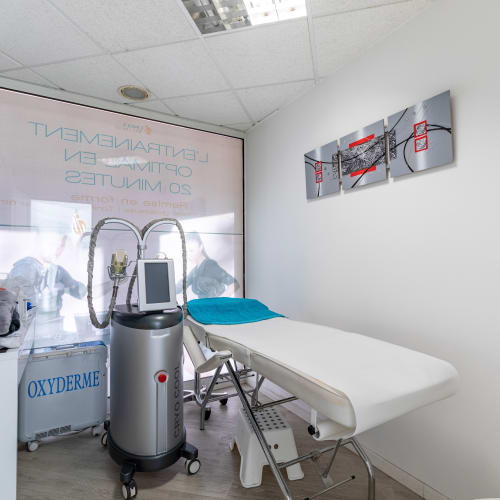 Unique Wellness - Centre d'Amincissement, Tonification et Anti-Âge - Bien-être Orange - Unique Wellness - Centre d'Amincissement, Tonification et Anti-Âge - Photo Galerie - OneBooking