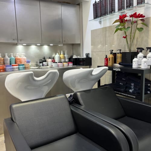 LES COIFFEURS - 4 septembre - Coiffure Marseille - LES COIFFEURS - 4 septembre - Photo Galerie - OneBooking
