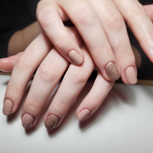 Ongles d'Amour - Onglerie Lyon - Ongles d'Amour - Photo Galerie - OneBooking