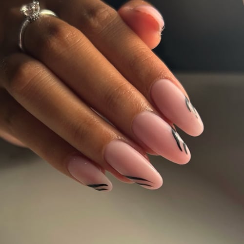 IS MY NAILS - Onglerie Toulon - IS MY NAILS - Photo Galerie - OneBooking