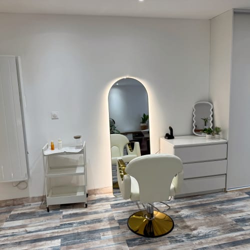 Salon Privé Orlane Beaufort - Coiffure Montbrison - Salon Privé Orlane Beaufort - Photo Galerie - OneBooking