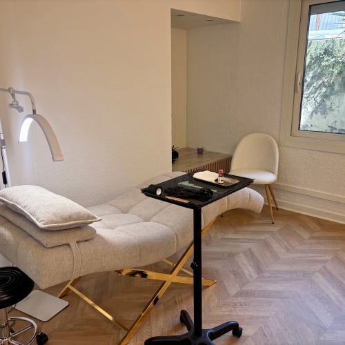 Hella Beauty - Coiffure Nîmes - Hella Beauty - Photo Galerie - OneBooking