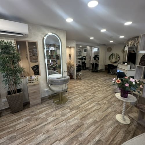 THE ROOM - Coiffure Cagnes-sur-Mer - THE ROOM - Photo Galerie - OneBooking