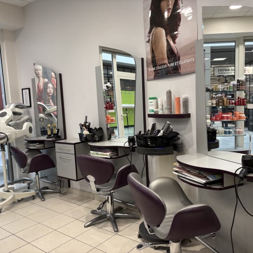 Saint Marc Coiffure - Coiffure Lannion - Saint Marc Coiffure - Photo Galerie - OneBooking