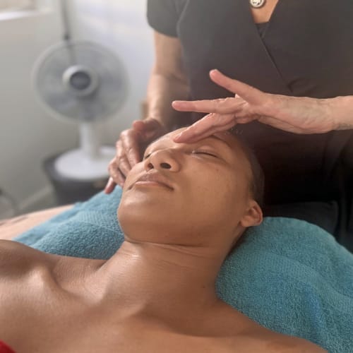 Joreau Patricia Naturopathe - Energéticien - Reflexologue - Kinesiologue - Massotherapeute - Sourcils & cils Montreuil - Joreau Patricia Naturopathe - Energéticien - Reflexologue - Kinesiologue - Massotherapeute - Photo Galerie - OneBooking