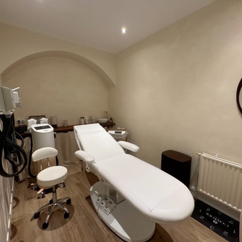Villa Derma Opale - Sourcils & cils Calais - Villa Derma Opale - Photo Galerie - OneBooking