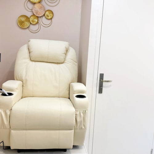 O joli ongle - Institut de beauté Vitrolles - O joli ongle - Photo Galerie - OneBooking