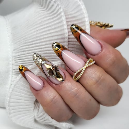 Le Vernis à Ongles - Institut de beauté Toulon - Le Vernis à Ongles - Photo Galerie - OneBooking