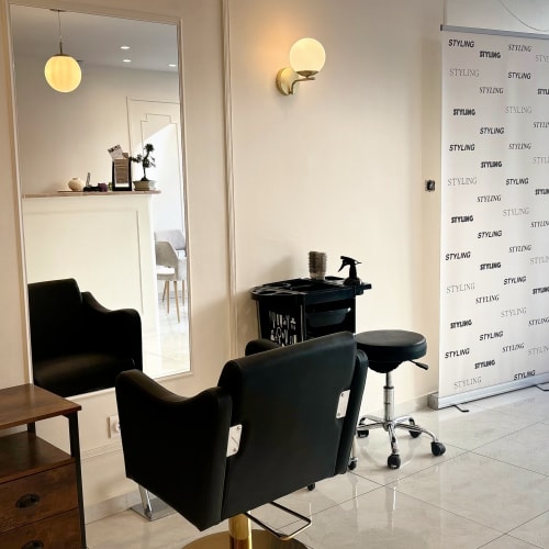 Coiffure et Beauté Styling - Onglerie Marseille - Coiffure et Beauté Styling - Photo Galerie - OneBooking