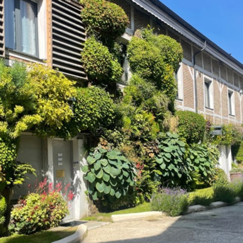 Maison Léonia - Sourcils & cils Troyes - Maison Léonia - Photo Galerie - OneBooking