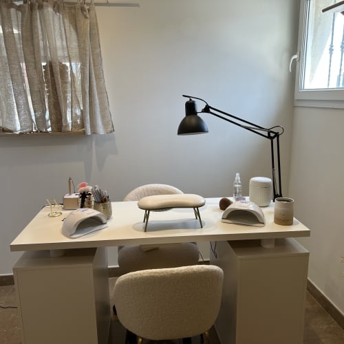 Glow l’institut - Onglerie Marignane - Glow l’institut - Photo Galerie - OneBooking