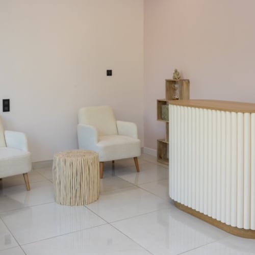 Maison Loulae - Institut de beauté Tassin-la-Demi-Lune - Maison Loulae - Photo Galerie - OneBooking