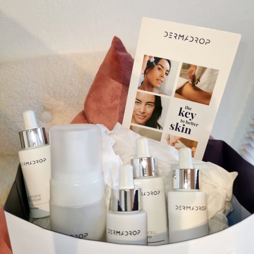 Lady Beauty | Soins visage & corps | Cosmelan Expert | Massage | Pressotherapie - Sourcils & cils Nice - Lady Beauty | Soins visage & corps | Cosmelan Expert | Massage | Pressotherapie - Photo Galerie - OneBooking